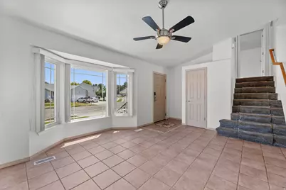 918 W 4150 S, Riverdale, UT 84405 - Photo 5