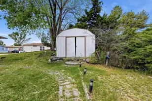 2875 N Hillfield Rd, Layton, UT 84041 - Photo 27