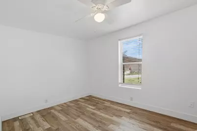 2875 N Hillfield Rd #111, Layton, UT 84041 - Photo 11