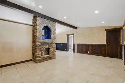 2875 N Hillfield Rd #111, Layton, UT 84041 - Photo 13