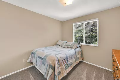 139 N 400 W, Clearfield, UT 84015 - Photo 21
