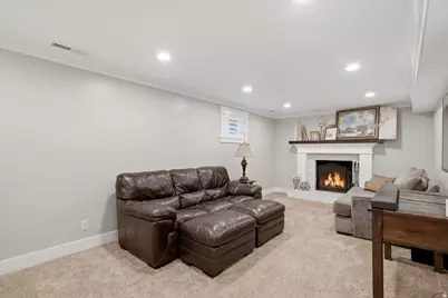 4407 S Vista Dr E, South Ogden, UT 84403 - Photo 21