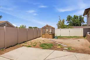 4407 S Vista Dr E, South Ogden, UT 84403 - Photo 29