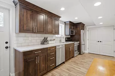 4407 S Vista Dr E, South Ogden, UT 84403 - Photo 25