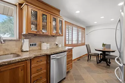 4407 S Vista Dr E, South Ogden, UT 84403 - Photo 11