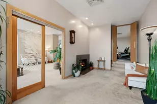 2457 S Scenic Dr, Salt Lake City, UT 84109 - Photo 17