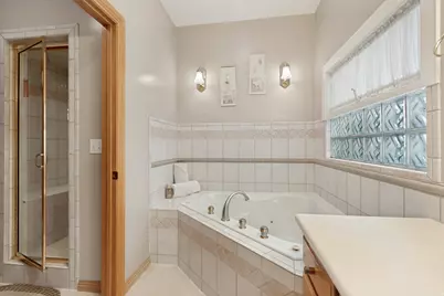 2457 S Scenic Dr, Salt Lake City, UT 84109 - Photo 29
