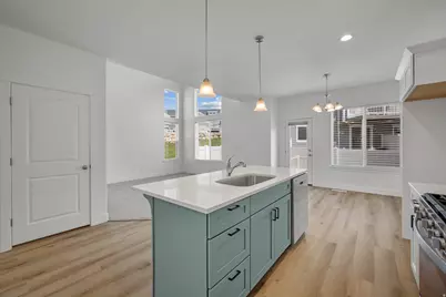 1048 N Wayne Dr, Saratoga Springs, UT 84045 - Photo 9
