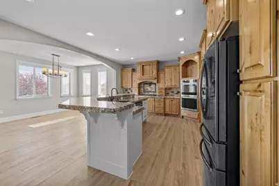4894 W 4750 S, West Haven, UT 84401 - Photo 3