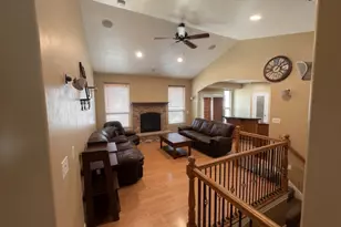 743 S 560 W, Lehi, UT 84043 - Photo 9