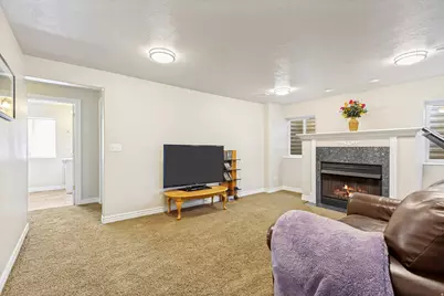 11912 S 2160 W, Riverton, UT 84065 - Photo 31