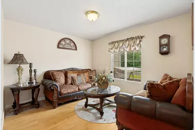 11912 S 2160 W, Riverton, UT 84065 - Photo 15