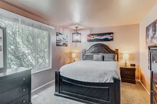 834 E Silver Shadows Dr, Murray, UT 84107 - Photo 9
