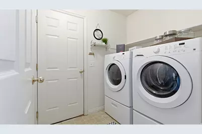 858 E 760 N, Ogden, UT 84404 - Photo 27