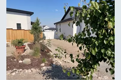 655 E Oliver Rd, Tooele, UT 84074 - Photo 17