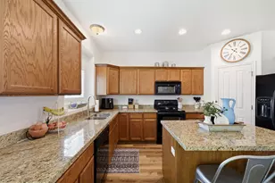 4338 W Sacajewa St, Riverton, UT 84096 - Photo 7