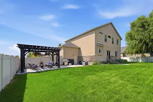 4338 W Sacajewa St, Riverton, UT 84096 - Photo 25