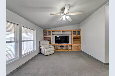 70 S 300 E, Elsinore, UT 84724 - Photo 23