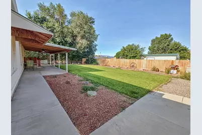 70 S 300 E, Elsinore, UT 84724 - Photo 41