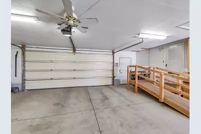 70 S 300 E, Elsinore, UT 84724 - Photo 33