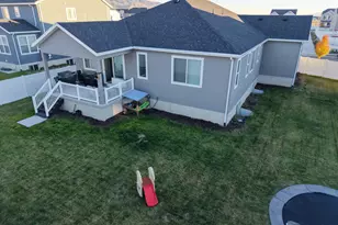 1079 E Horse Rider Dr, Eagle Mountain, UT 84005 - Photo 29