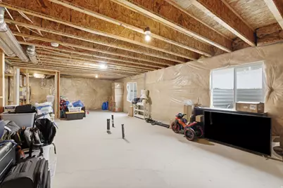 1079 E Horse Rider Dr, Eagle Mountain, UT 84005 - Photo 25