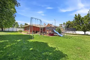 5037 S 3200 W, Taylorsville, UT 84118 - Photo 15