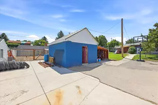 5037 S 3200 W, Taylorsville, UT 84118 - Photo 13