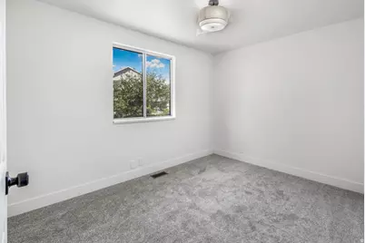 5504 W Ticklegrass Rd S, West Jordan, UT 84081 - Photo 9