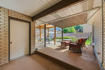 642 W Applewood Dr N, Centerville, UT 84014 - Photo 23