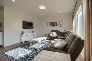 7958 N Bristlecone Rd W, Eagle Mountain, UT 84005 - Photo 9
