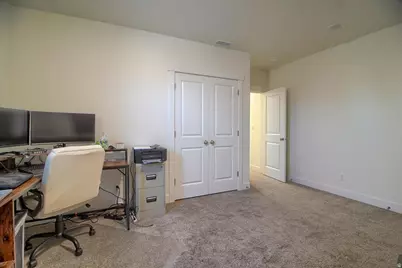 7958 N Bristlecone Rd W, Eagle Mountain, UT 84005 - Photo 37