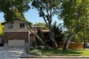 3489 E Crk Rd, Cottonwood Heights, UT 84121 - Photo 1