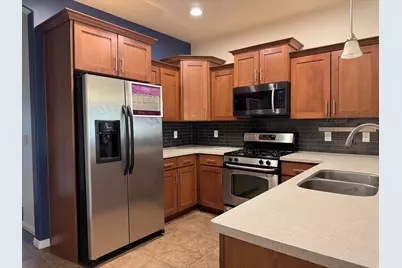 769 N Willow Green Way, Farmington, UT 84025 - Photo 5