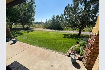 769 N Willow Green Way, Farmington, UT 84025 - Photo 13