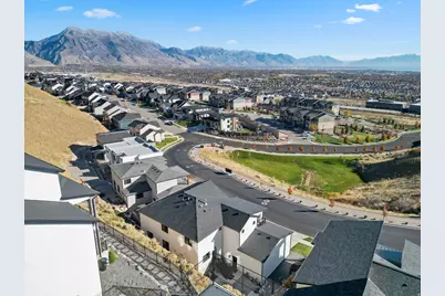 1320 S Summer View Dr E, Lehi, UT 84043 - Photo 63