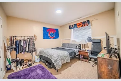8621 S 1700 E, Sandy, UT 84093 - Photo 27