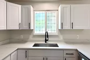 3543 W Barnfield Way, West Valley, UT 84119 - Photo 11