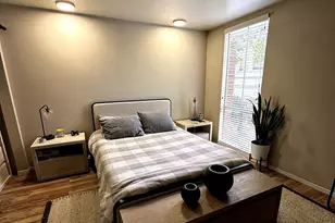 247 S 700 E, Salt Lake City, UT 84102 - Photo 11