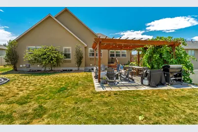 1074 W 2650 N, Lehi, UT 84043 - Photo 43