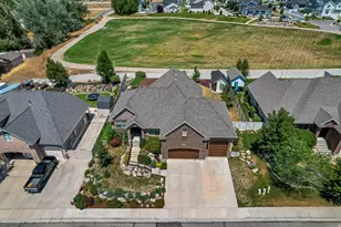 1074 W 2650 N, Lehi, UT 84043 - Photo 3