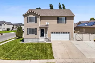 2059 E Hickock Way, Eagle Mountain, UT 84005 - Photo 1