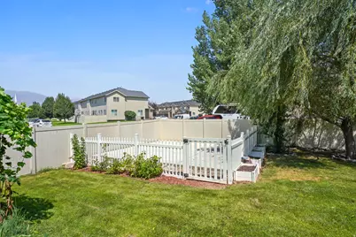 2059 E Hickock Way, Eagle Mountain, UT 84005 - Photo 29