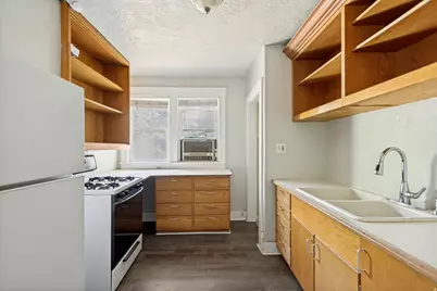 265 W 300 N, Provo, UT 84601 - Photo 7