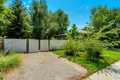 265 W 300 N, Provo, UT 84601 - Photo 21