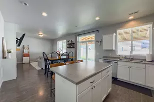 3565 S Water Lilly Ln, Syracuse, UT 84075 - Photo 9