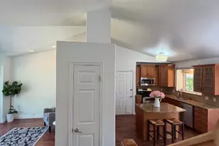 4624 S Quiet Circle, Murray, UT 84107 - Photo 7