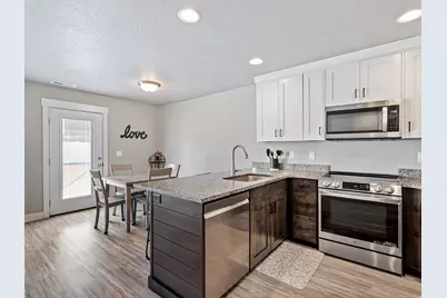 357 E 2050 N #5, North Ogden, UT 84414 - Photo 5