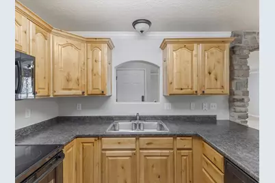 943 W 580 S #96, Pleasant Grove, UT 84062 - Photo 9