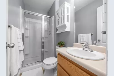 3451 E Peregrine Rd N, Eagle Mountain, UT 84005 - Photo 15
